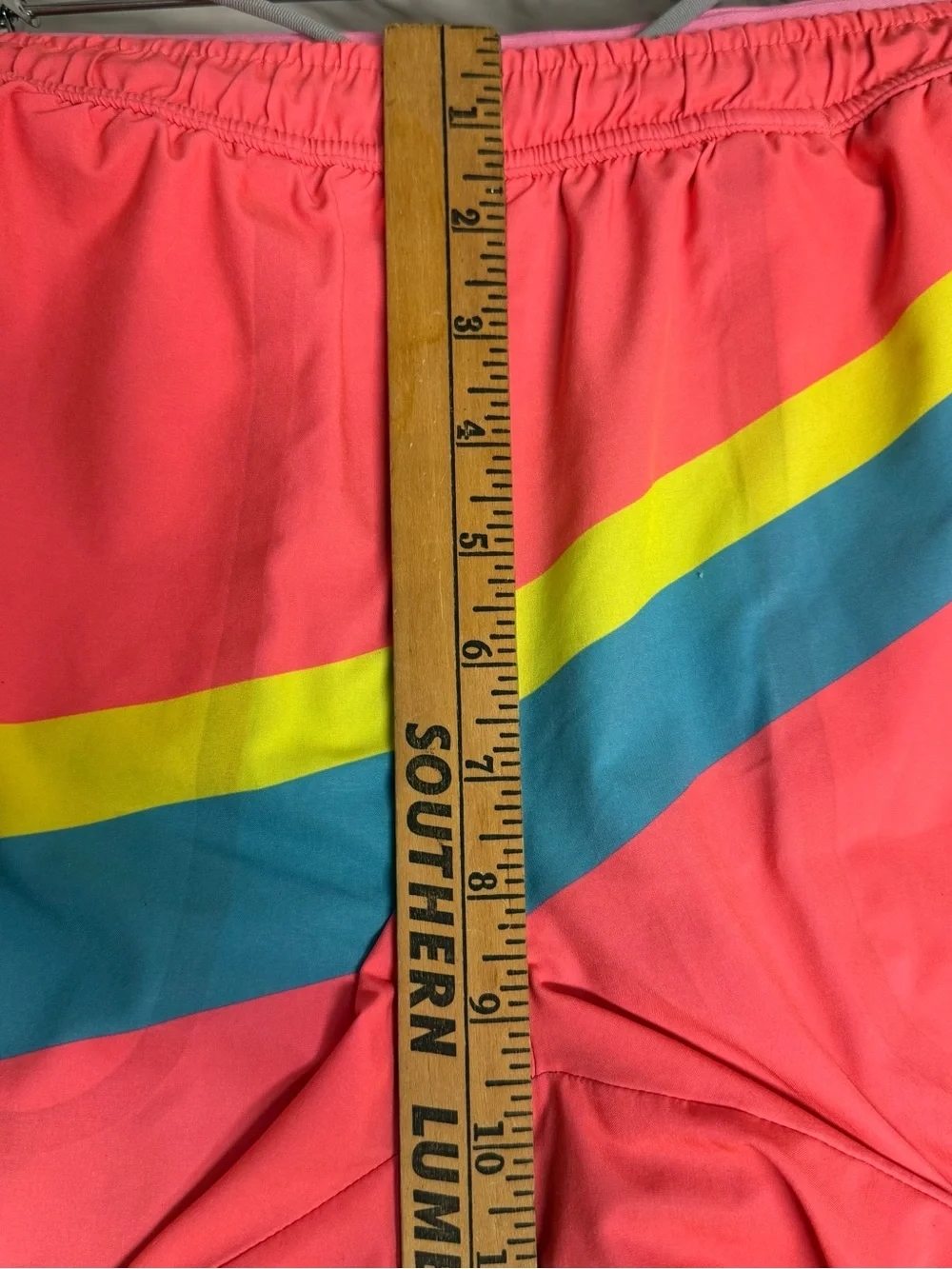 Chubbies Pink & Aqua Colorblock Swim Shorts medium M for men with back pocket - Picture 7 of 9
